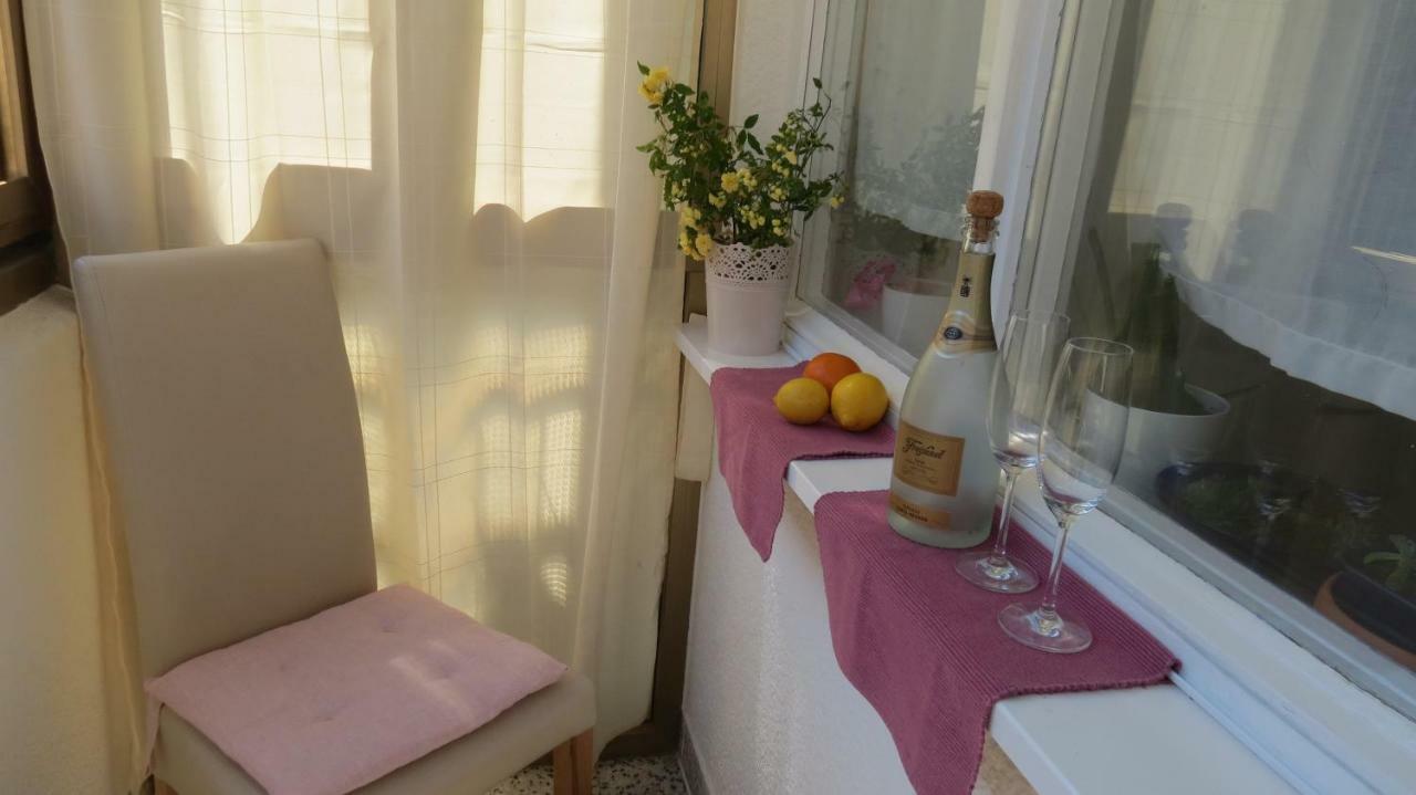 Pineta25 Apartment พูลา ภายนอก รูปภาพ