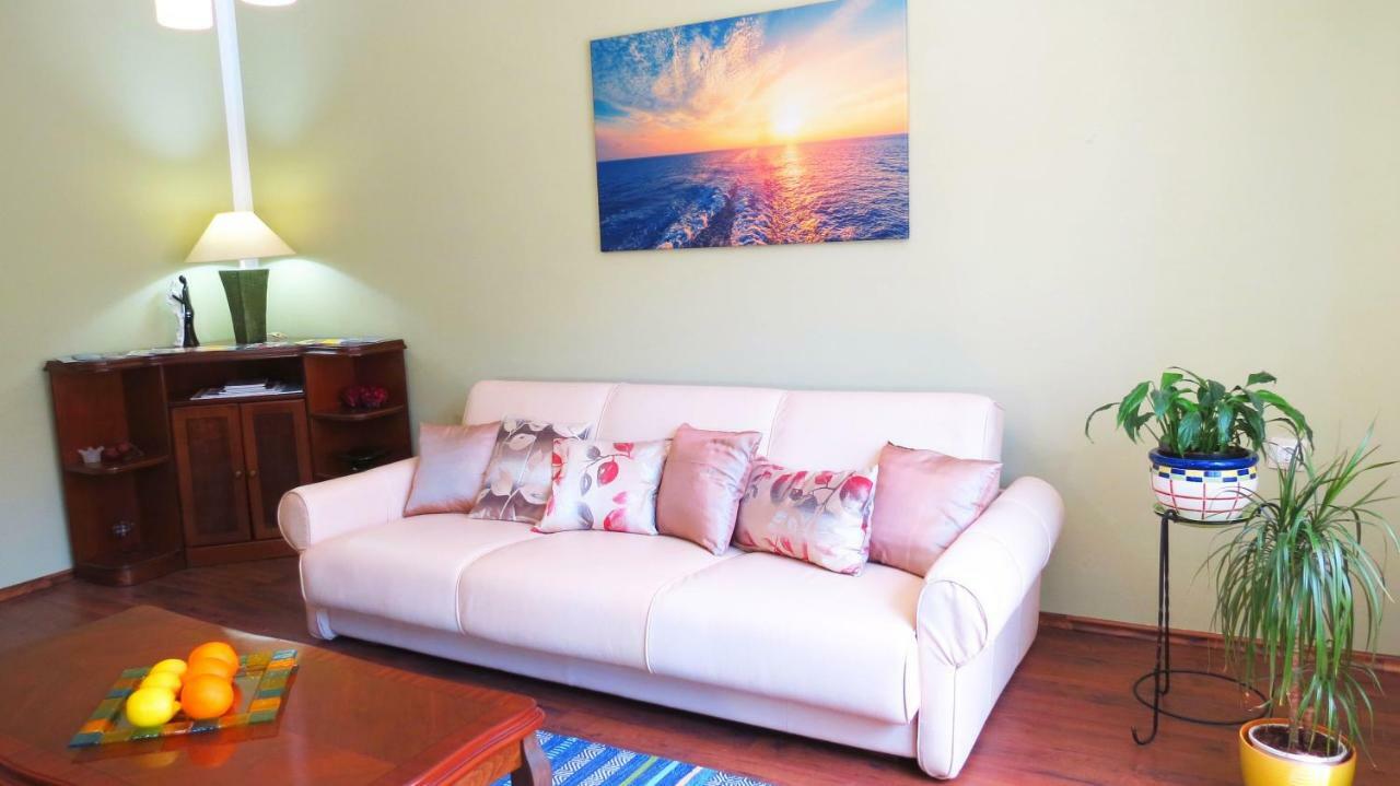 Pineta25 Apartment พูลา ภายนอก รูปภาพ
